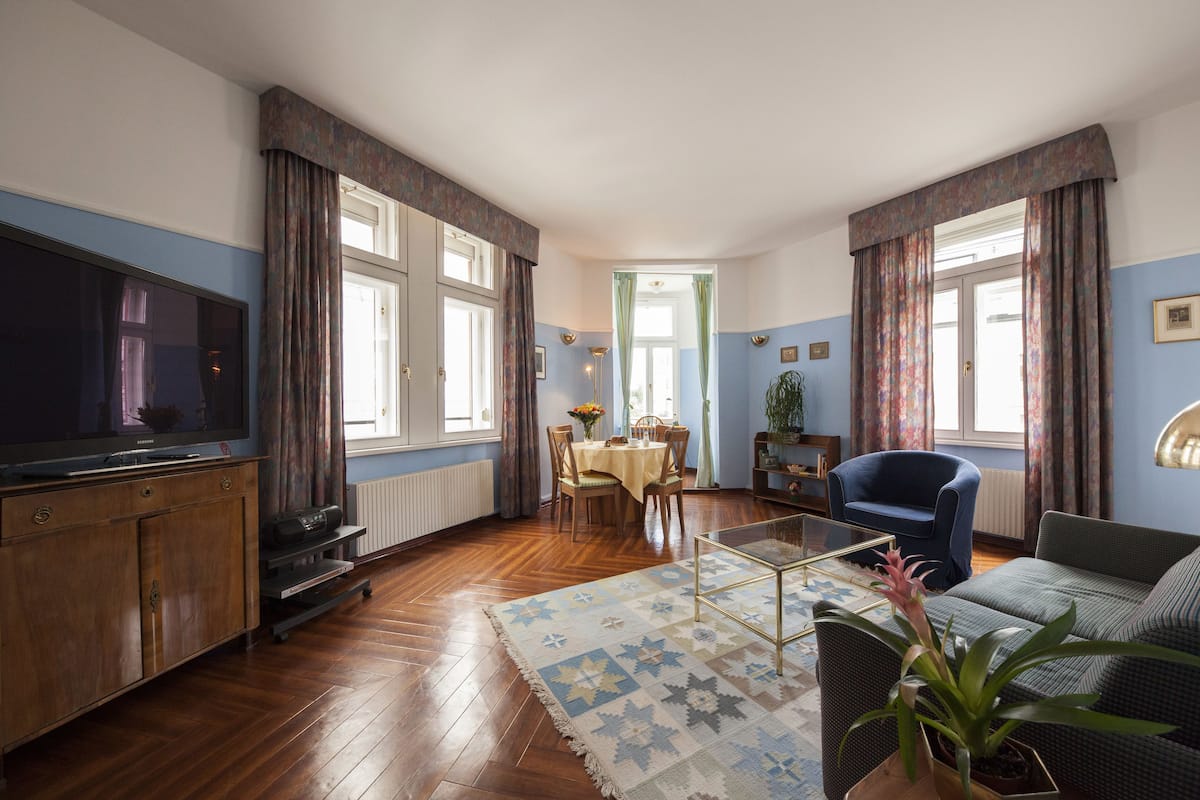 Apartment, 1 Bedroom, Kitchen | Living area | 48-inch flat-screen TV with satellite channels, TV, DVD player