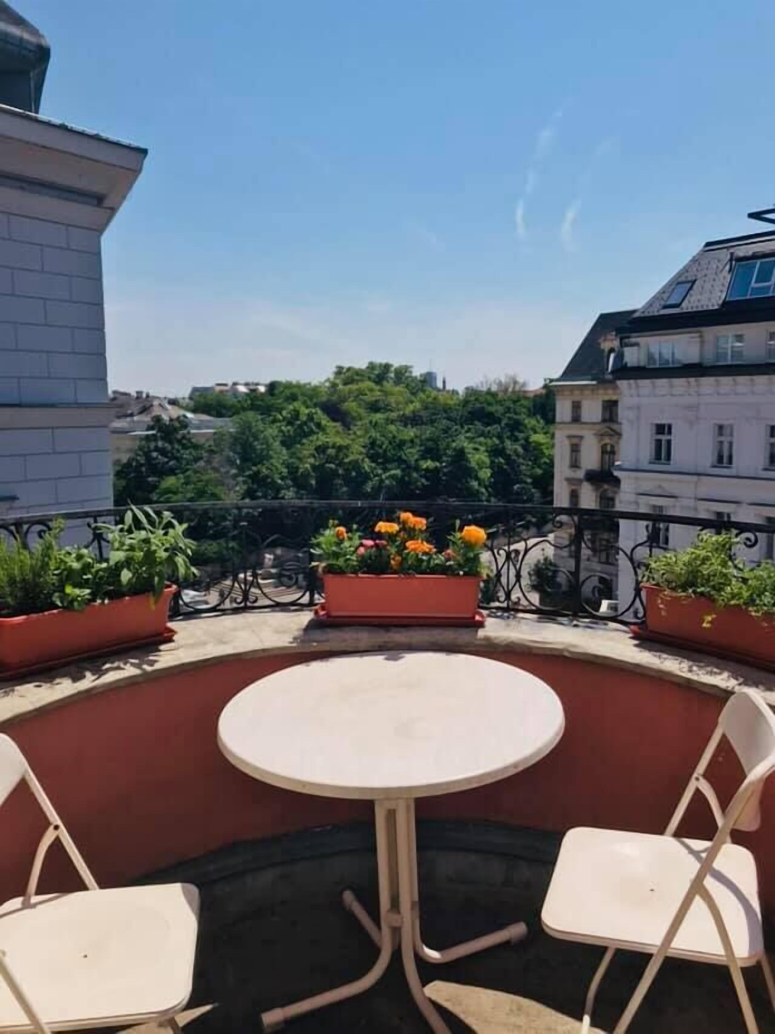 Apartment, 1 Bedroom, Kitchen | View from room