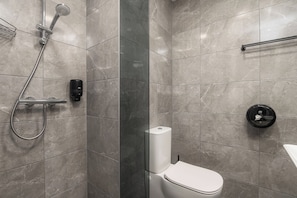 Free toiletries, towels, soap, toilet paper - Hotell Tammsaare (Parnu)