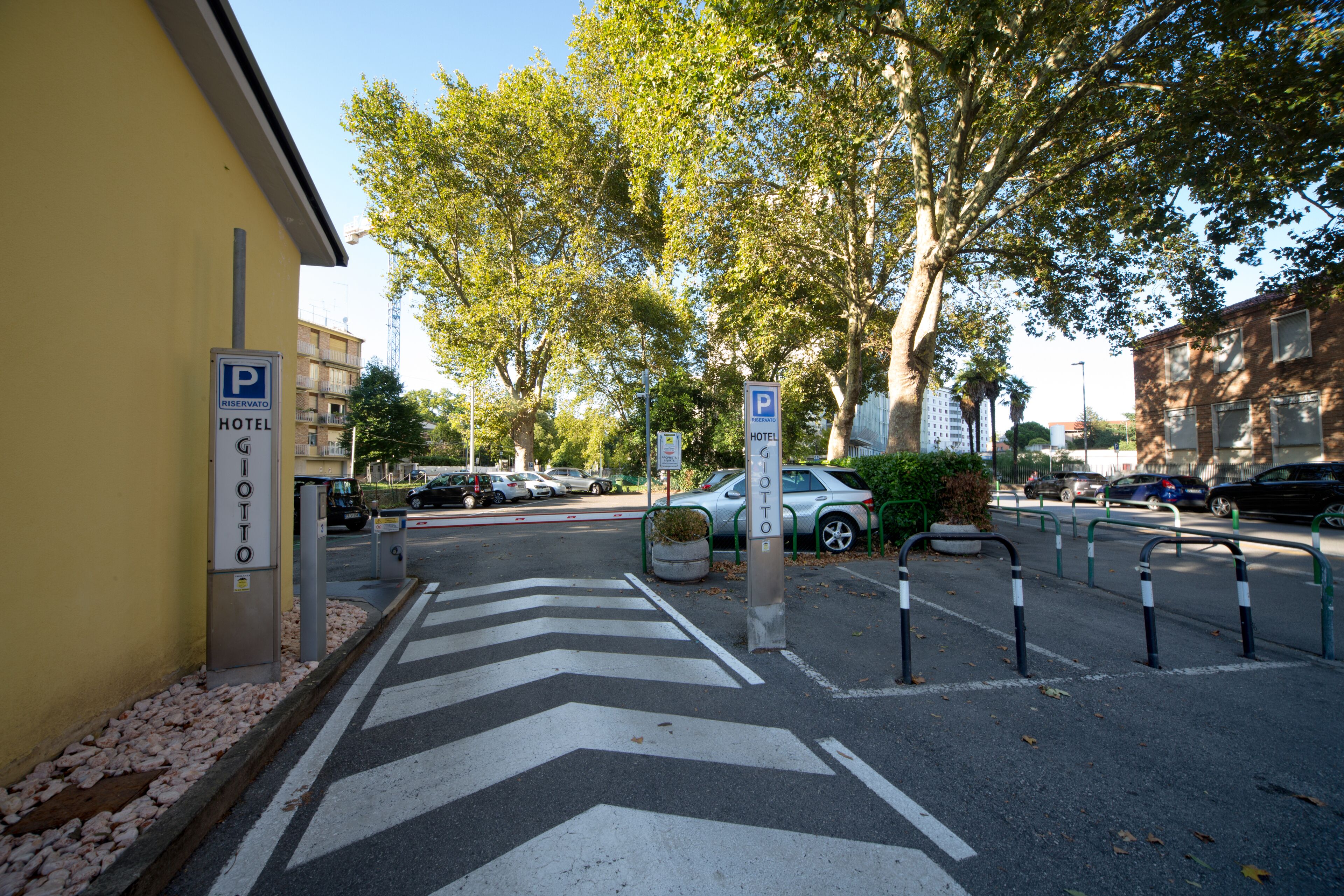 self-parking (surcharge) 14.00 per day