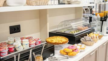 Colazione a buffet a pagamento, servita tutte le mattine