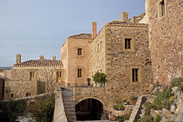 Exterior - Likinia Hotel (Monemvasia)
