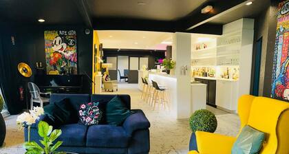 The Originals City, Hôtel Le Louisiane