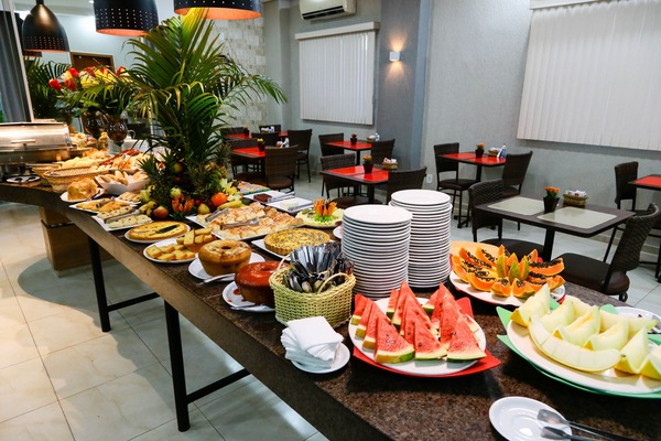 Free buffet breakfast