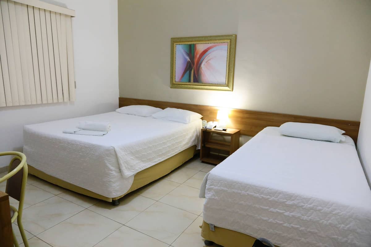 Standard Triplo 1 CSL e 1 SOLT | Minibar, travel crib, free WiFi