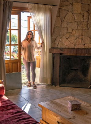 Suite, 1 Bedroom, Lake View | Free WiFi, bed sheets - Lagos del Sur (San Carlos de Bariloche)