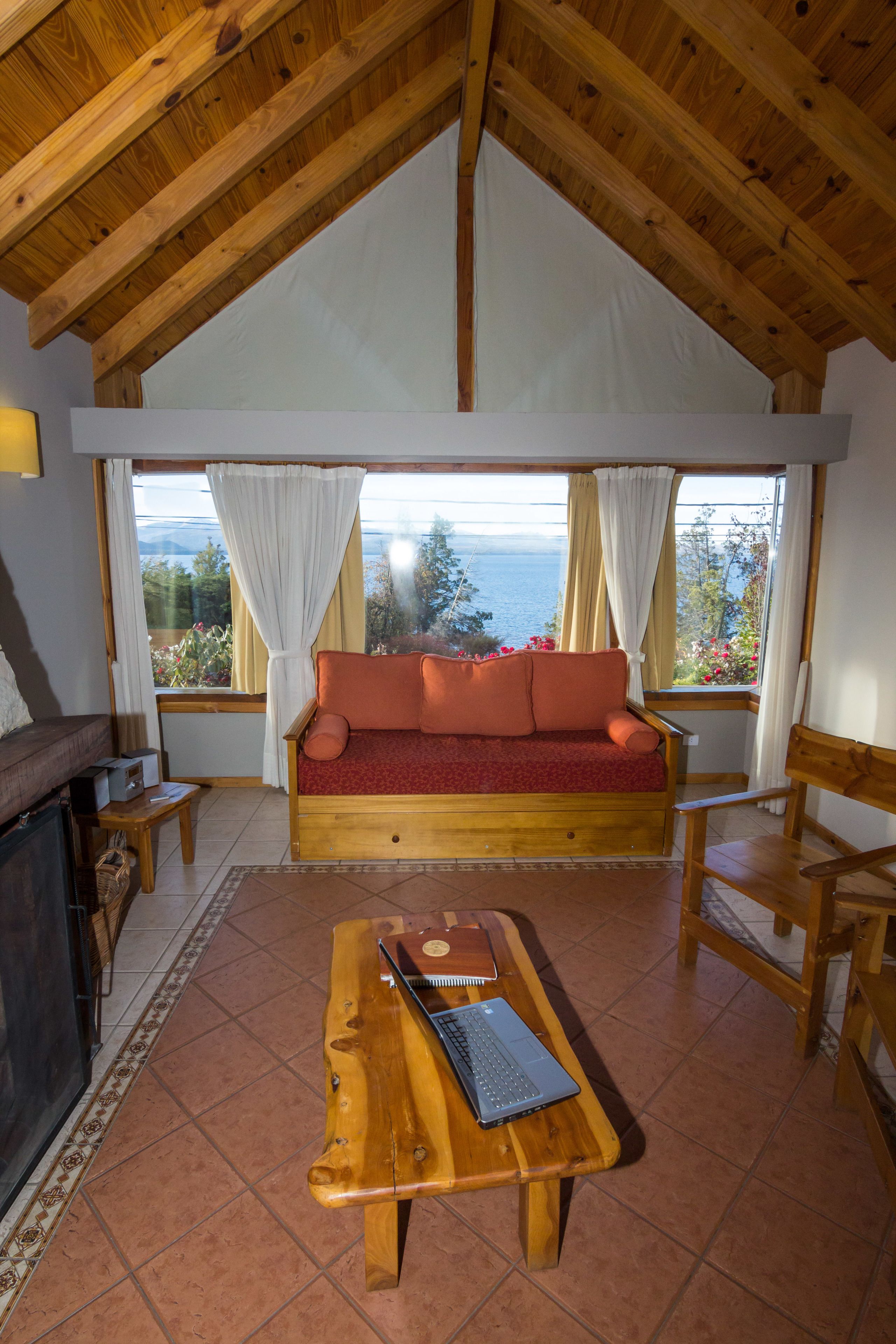 Superior Room, 1 Bedroom, Lake View | Free WiFi, bed sheets