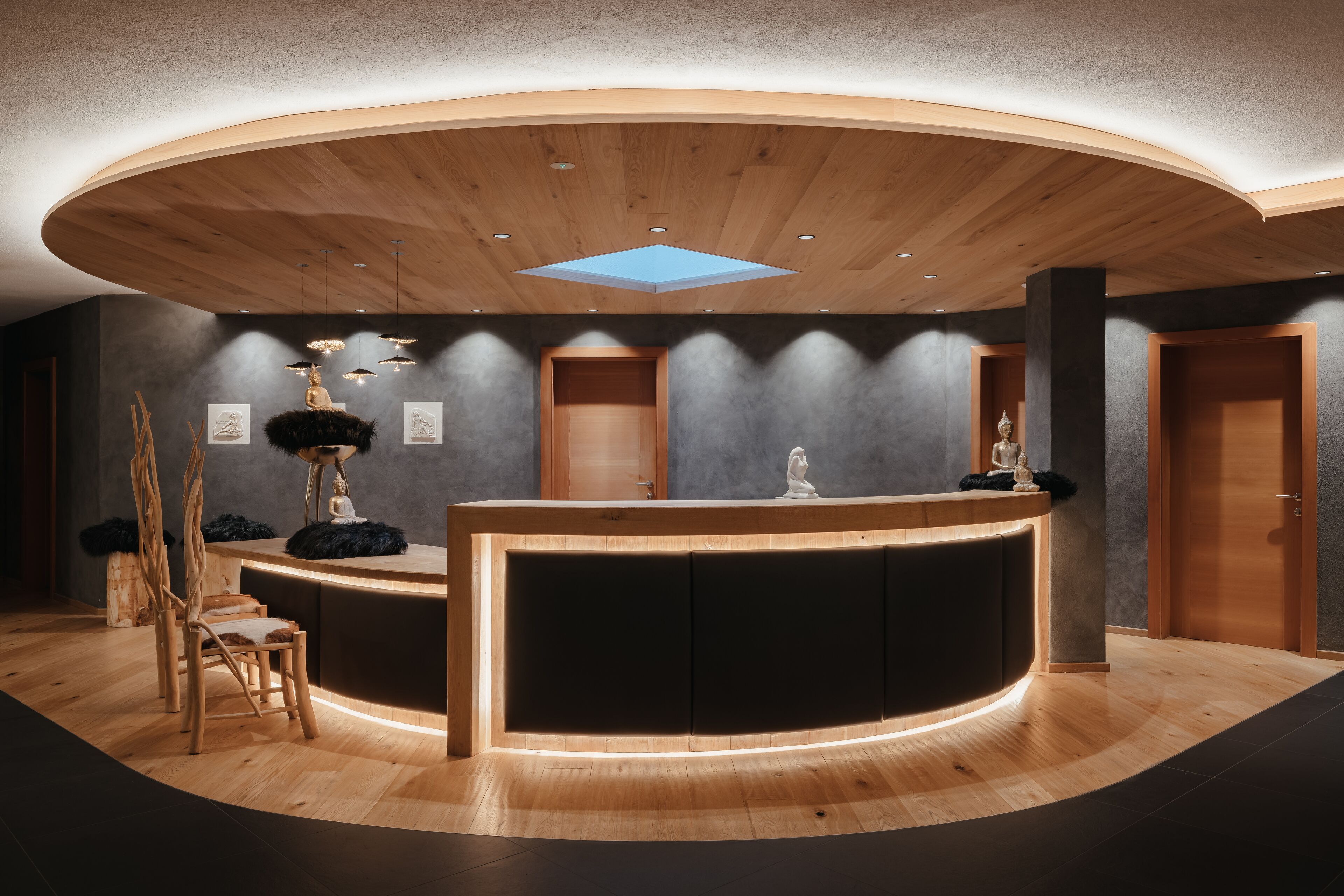 sauna, hot tub, steam room, turkish bath/hammam, body treatments