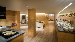 Desayuno buffet incluido todos los días 