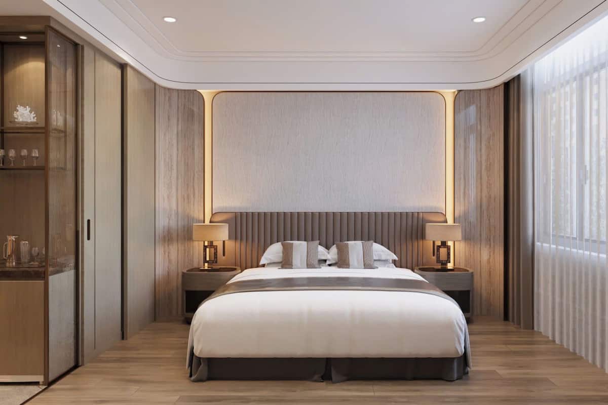 Minibar, in-room safe, desk, soundproofing