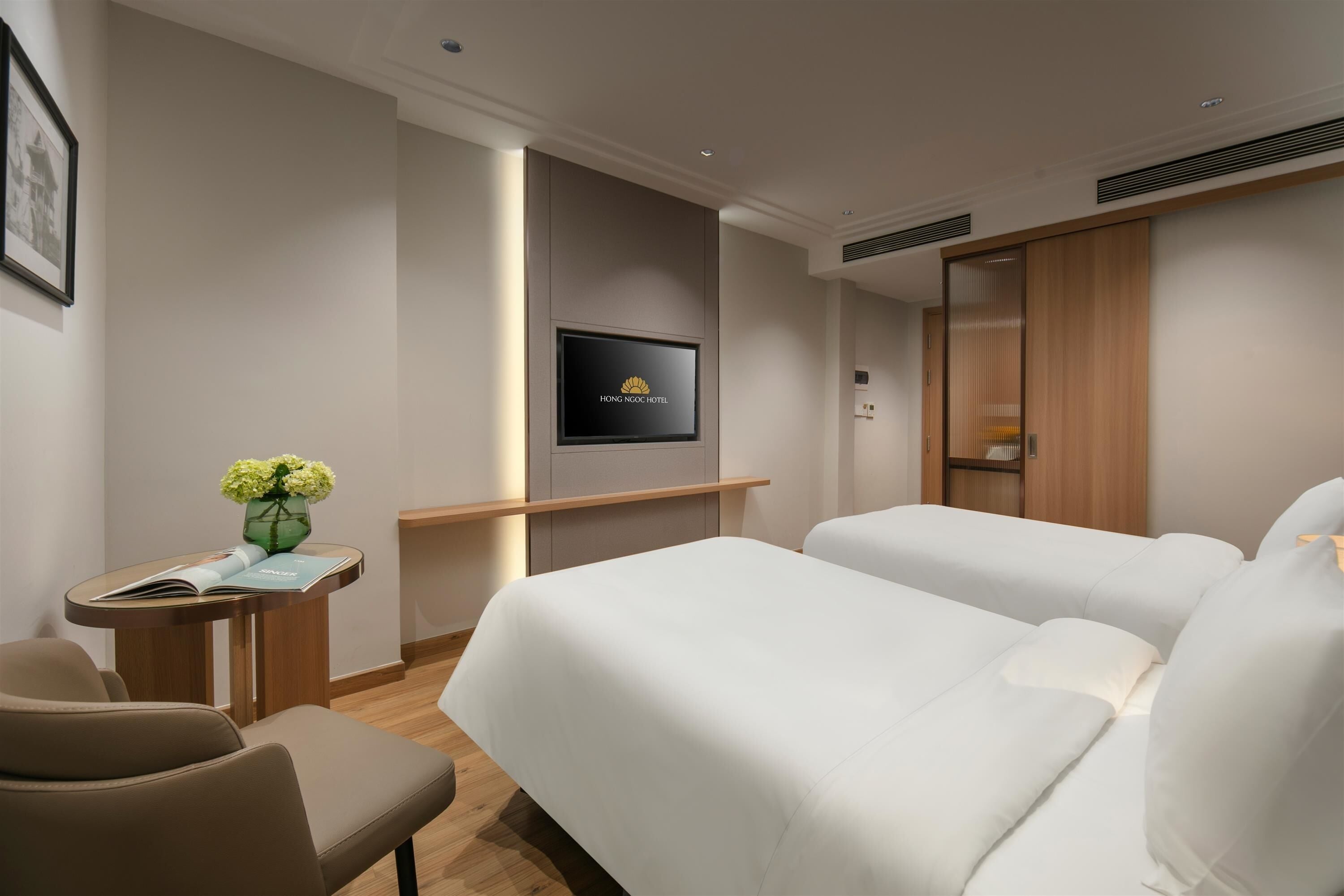 Minibar, in-room safe, desk, soundproofing