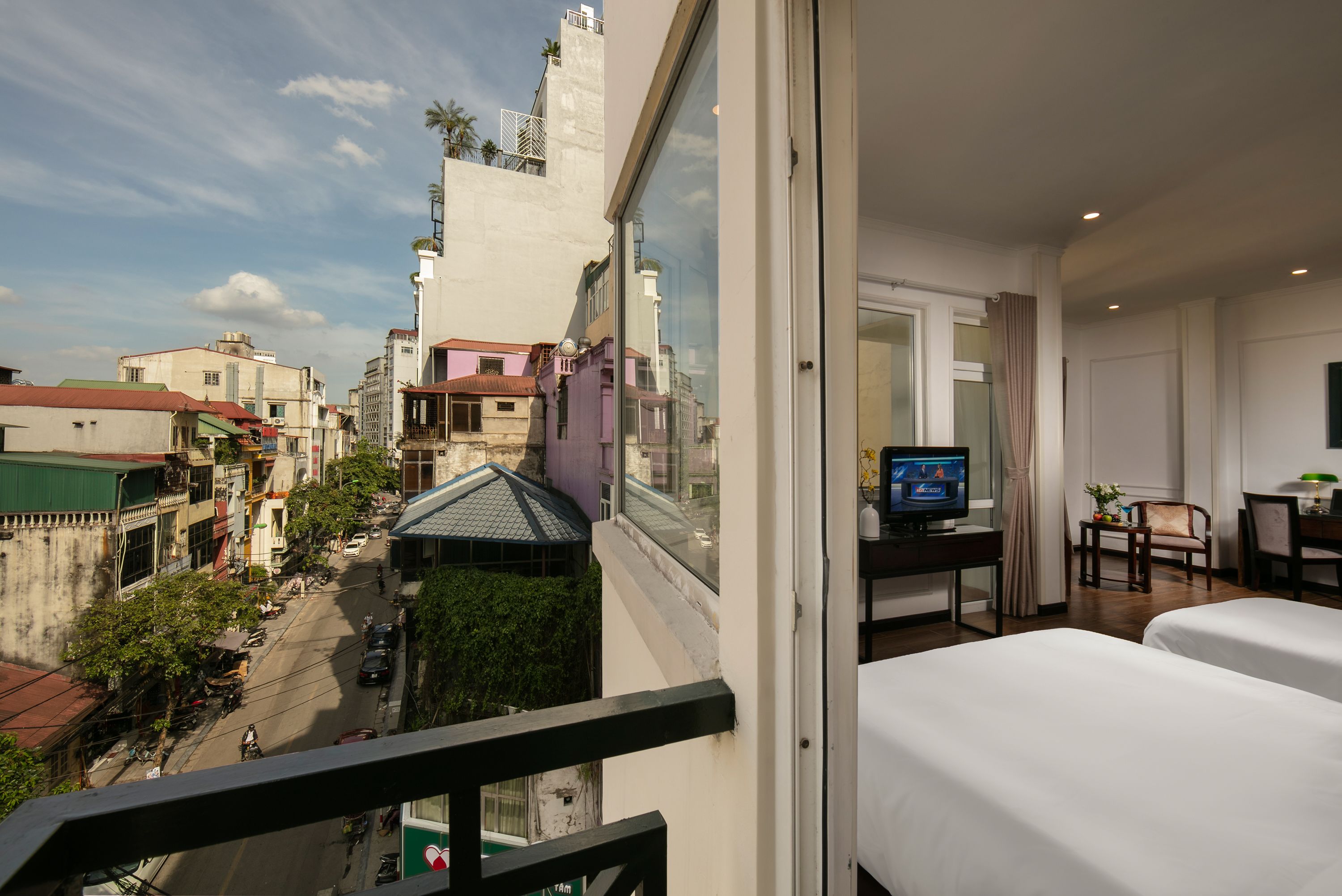 grand suite double or twin with balcony | balcony view