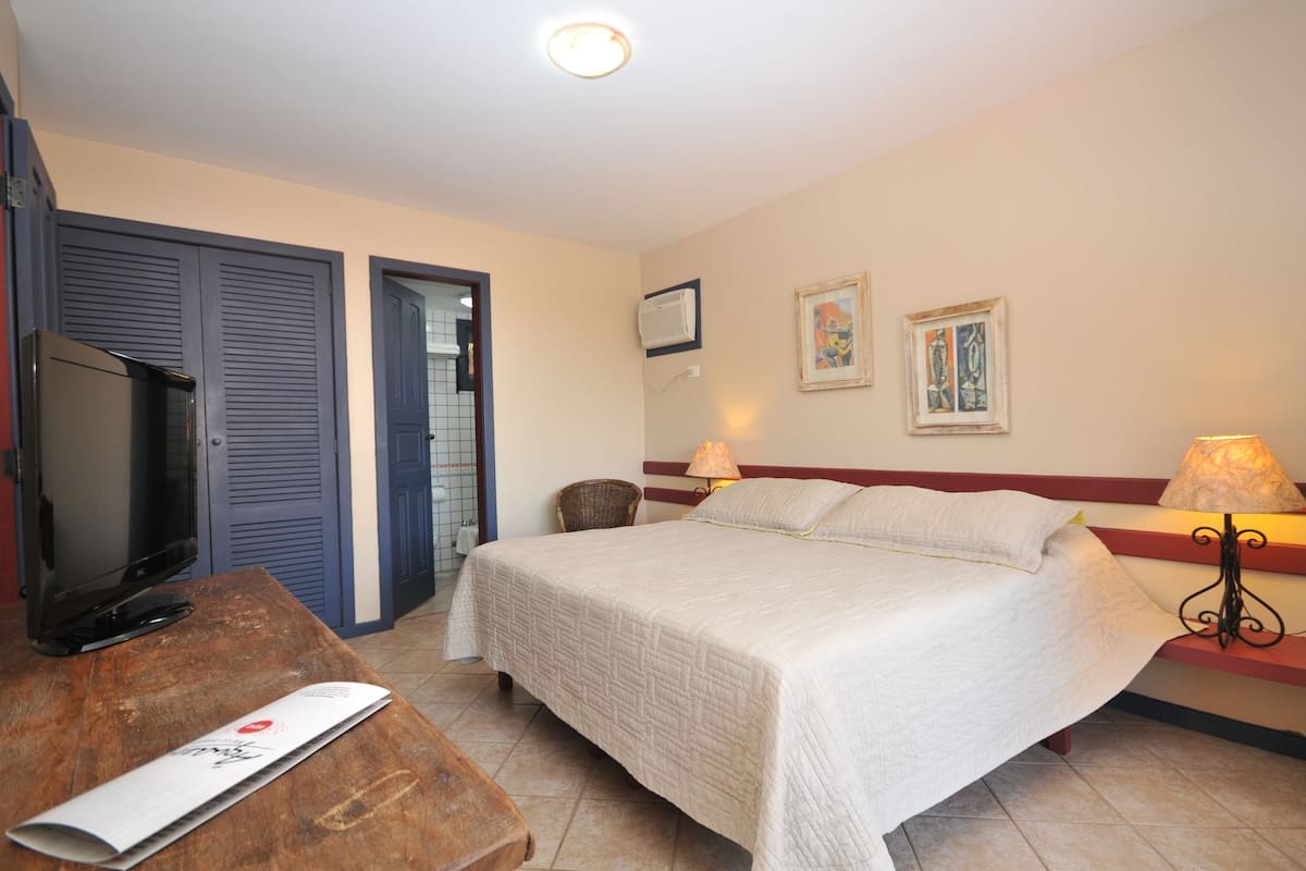 1 Schlafzimmer, Minibar, Zimmersafe, individuell eingerichtet