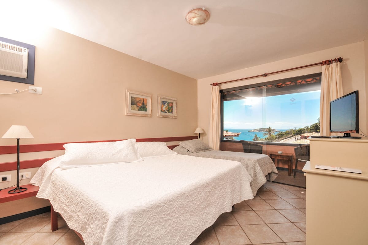 1 Schlafzimmer, Minibar, Zimmersafe, individuell eingerichtet