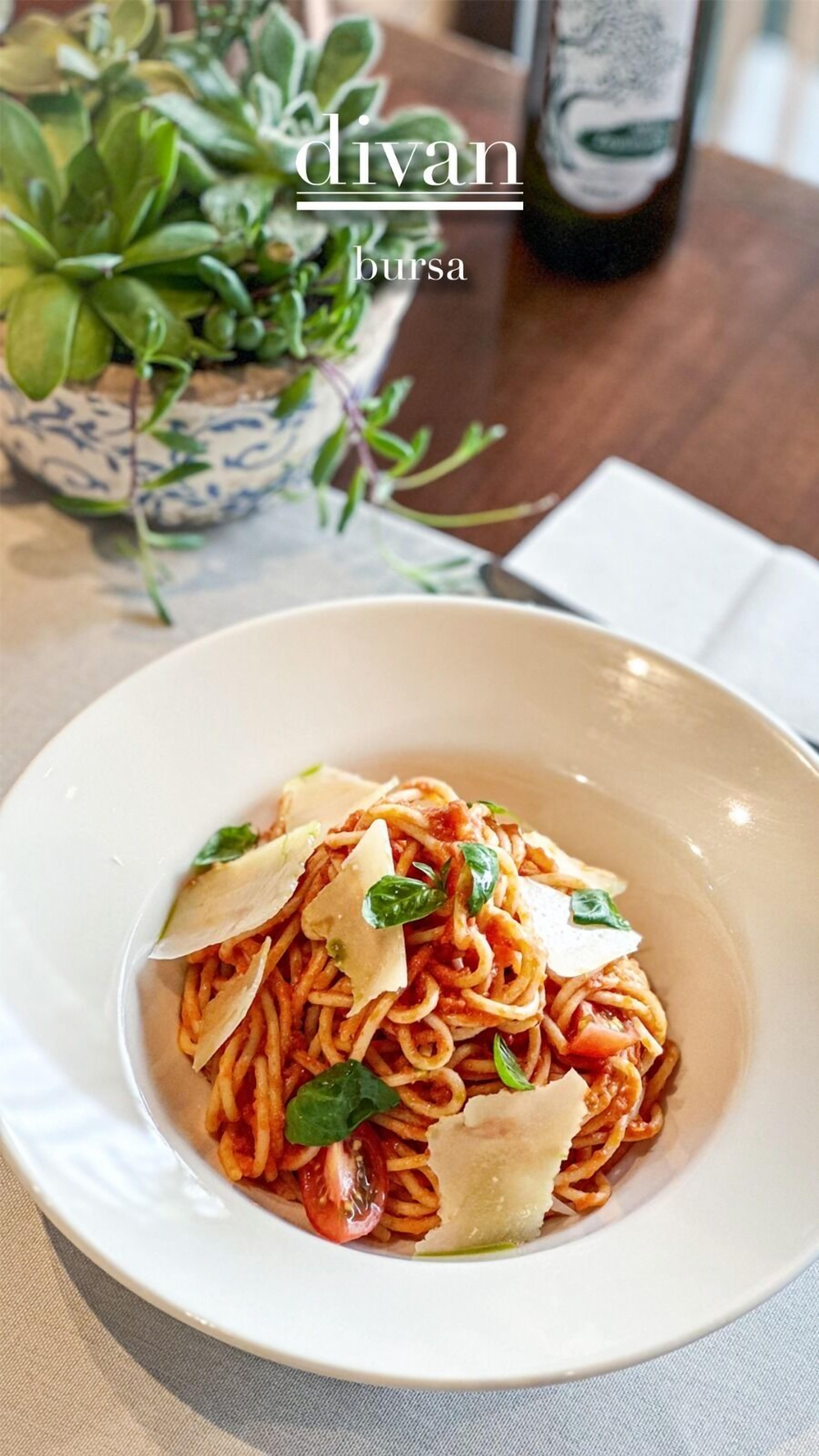 breakfast, lunch, dinner served; pool views