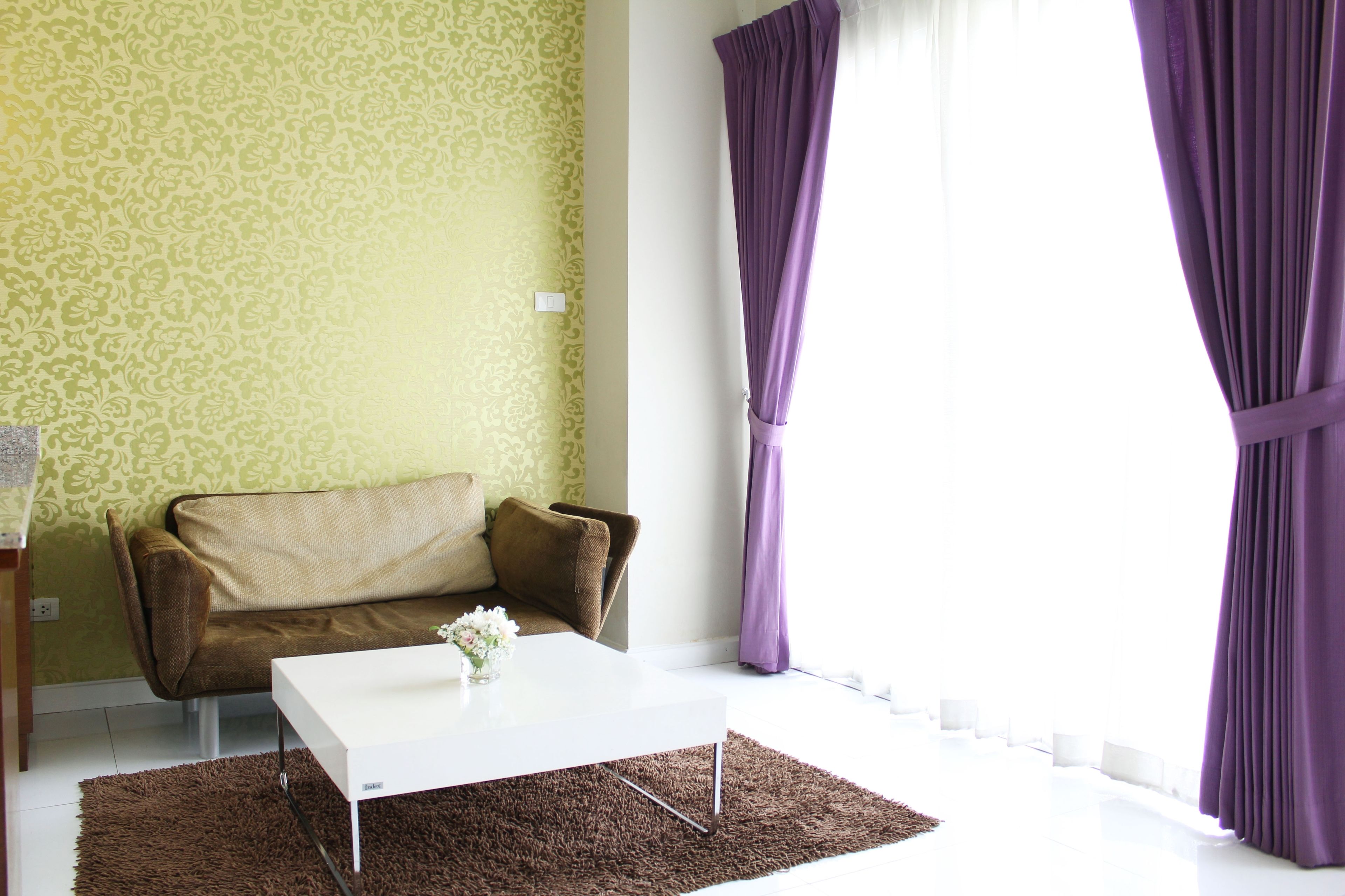 suite, 1 double bed | living area | 32-inch lcd tv with satellite channels, tv