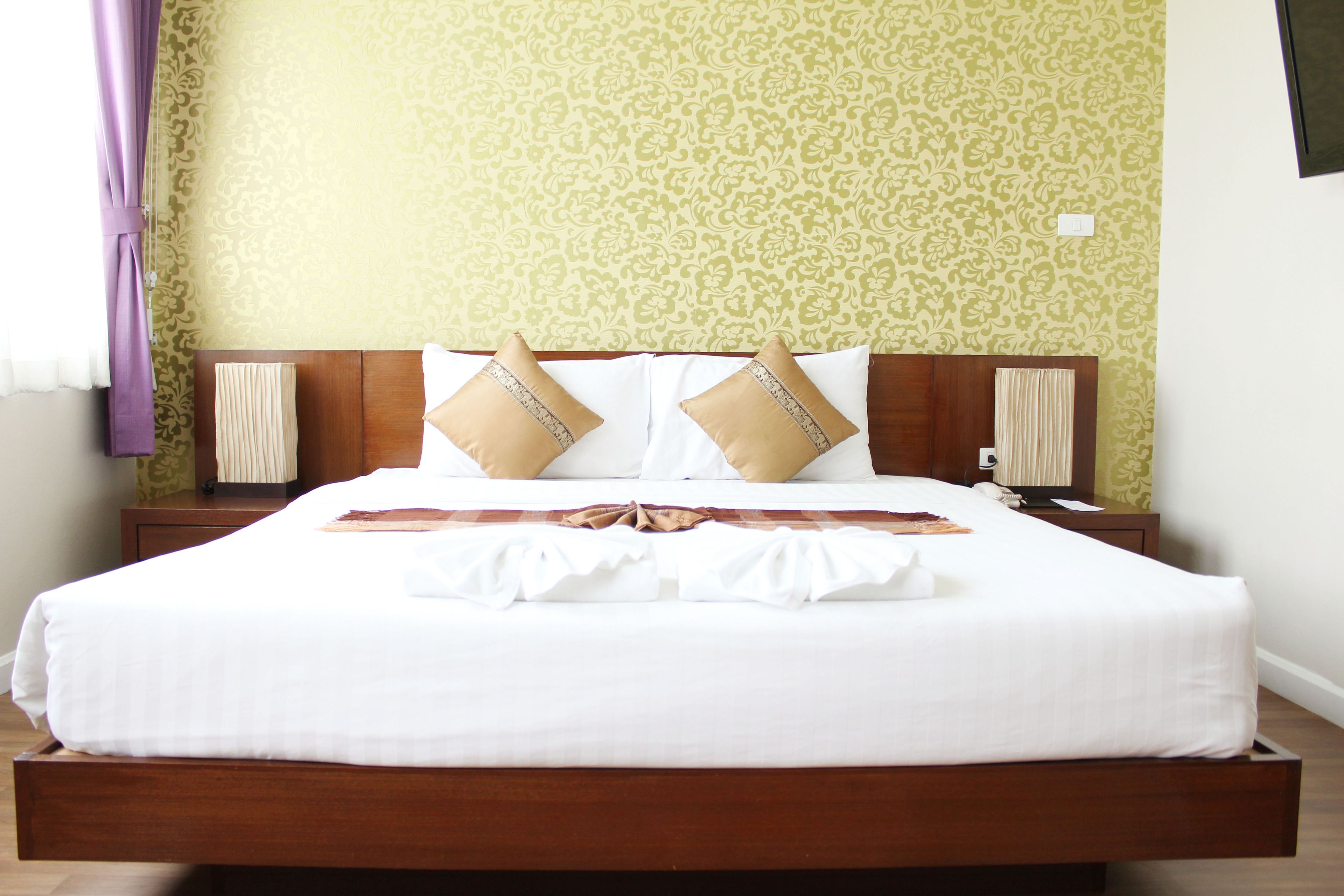 suite, 1 double bed | 1 bedroom, soundproofing, free wifi, bed sheets