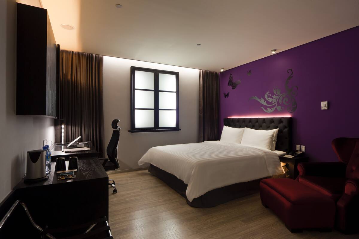 In-room safe, desk, blackout curtains, soundproofing