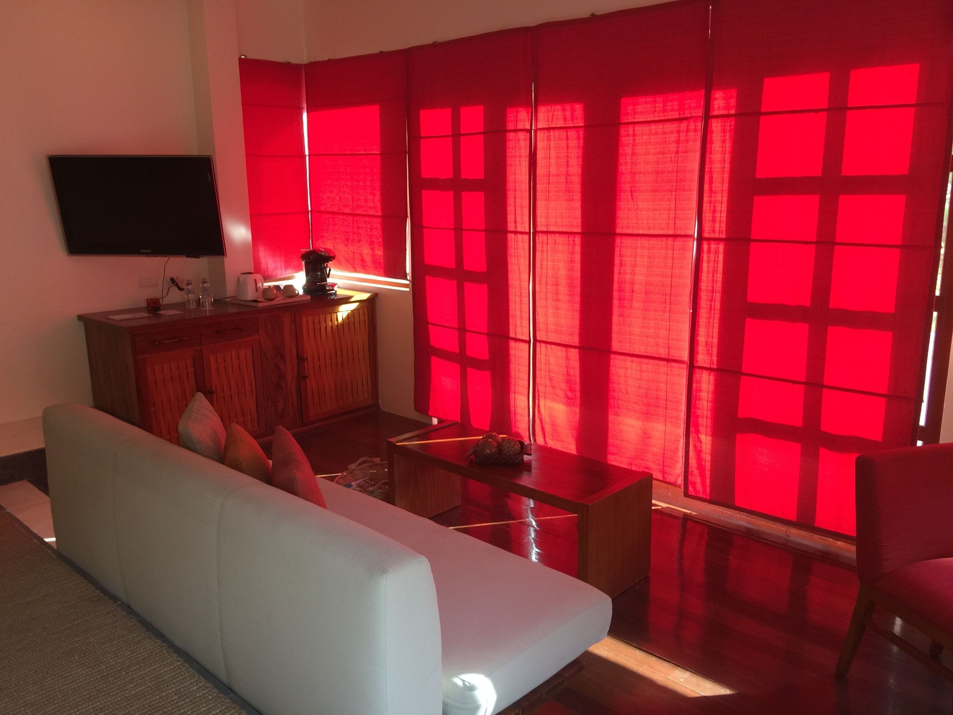 honeymoon villa | 1 bedroom, minibar, in-room safe, desk