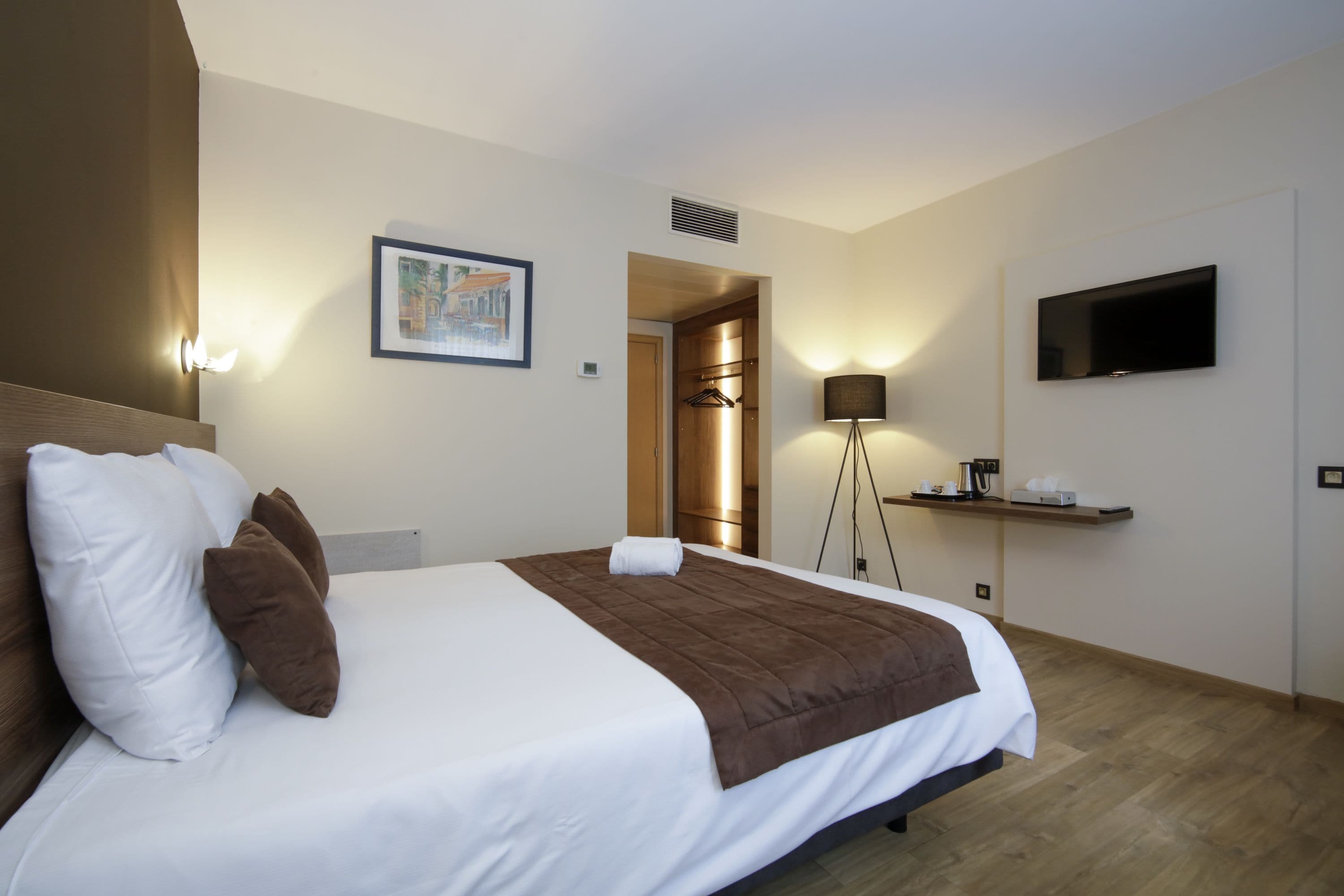 Standard Double or Twin Room | In-room safe, rollaway beds, free WiFi