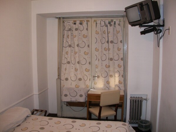 Room - King s Hotel (Buenos Aires)