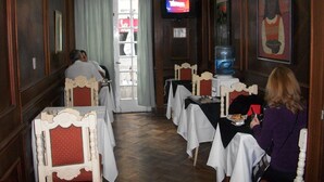 Unclassified image, 5 of 42, button - King s Hotel (Buenos Aires)