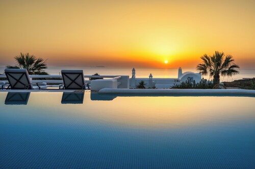 Anema Boutique Hotel & Villas Santorini