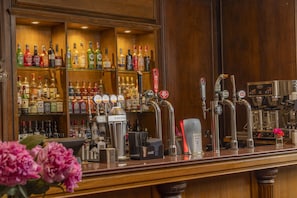 Bar (en el alojamiento)
