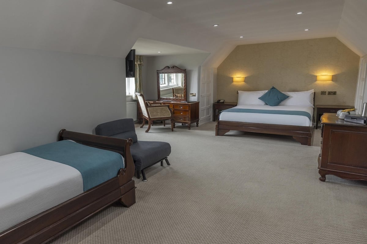 Family Room, Double and Single Bed, no lift | Premium bedding, desk, blackout drapes, iron/ironing board