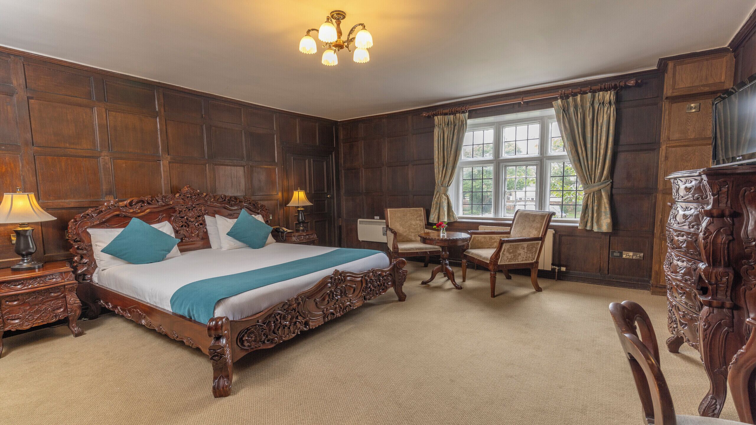 Photo - Castle Bromwich Hall Hotel, BW Signature Collection by Best Western