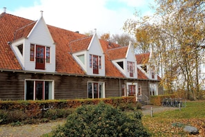 Front of property - Graanzicht B&B Apartments (Midwolda)