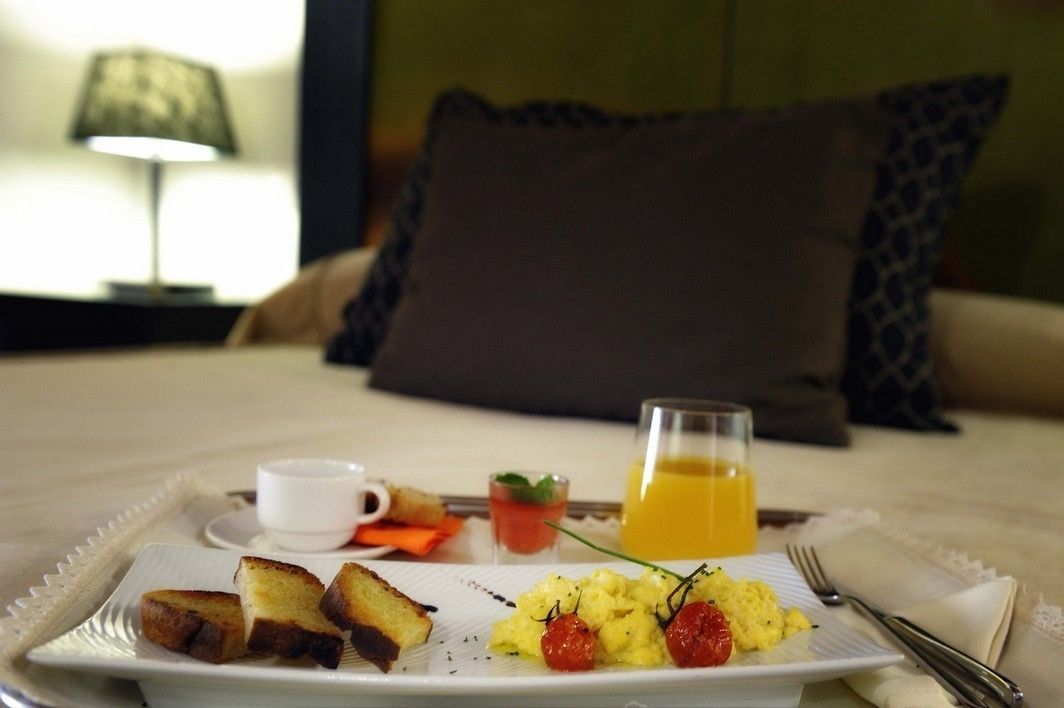 basic single room, 1 single bed | 1 bedroom, minibar, in-room safe, desk