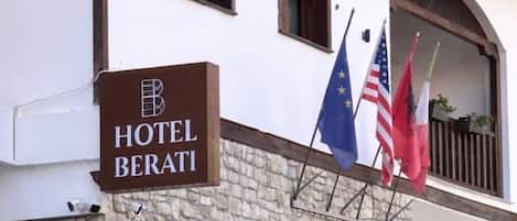 Fachada de la propiedad