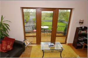 Área de estar no saguão