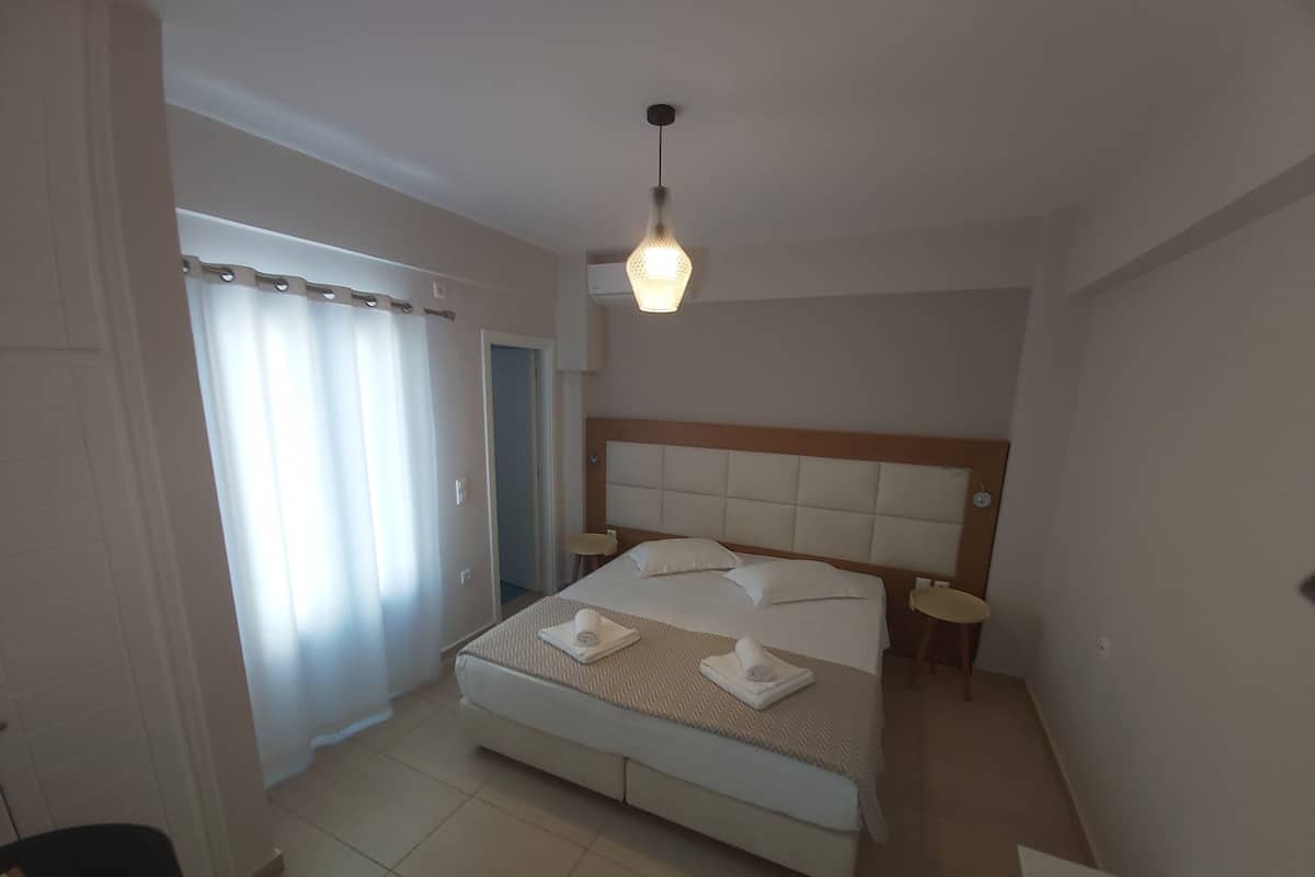 Standard Room | Free WiFi
