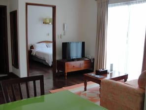 Deluxe Suite | Living room - Imperial Garden Villa & Hotel (Phnom Penh)