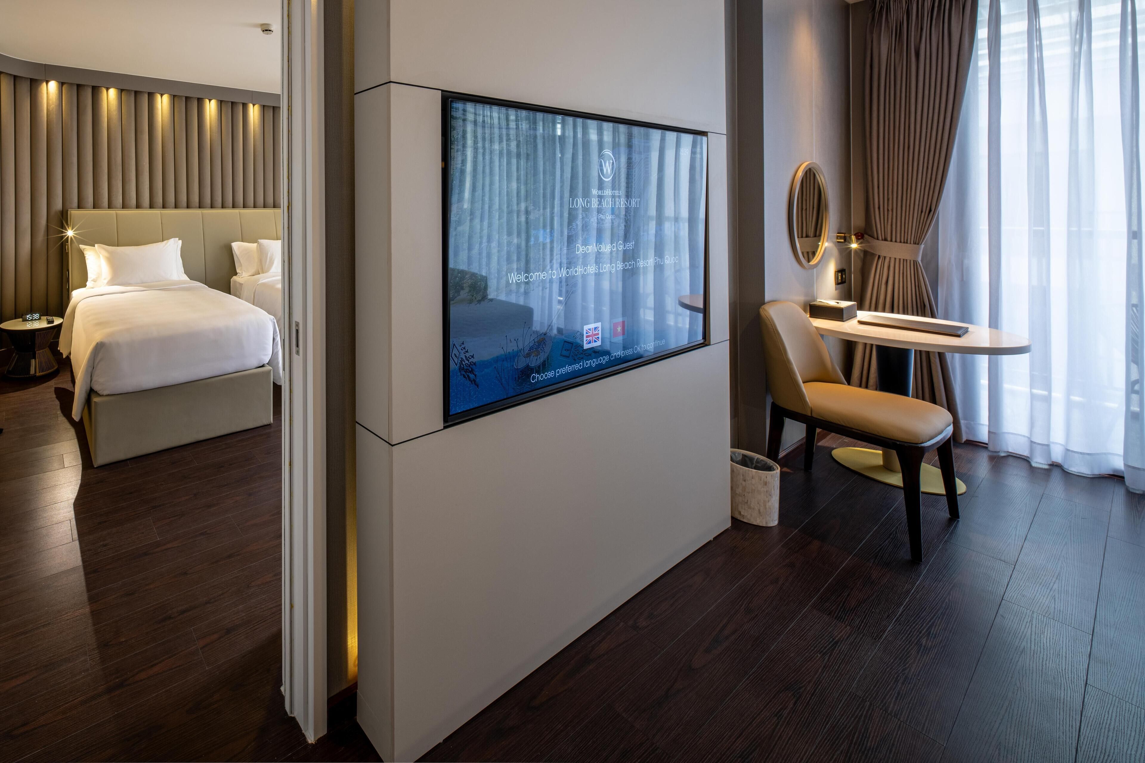 Premium bedding, minibar, in-room safe, desk