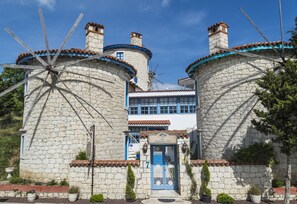 Fachada da propriedade