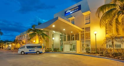 City Express by Marriott Playa Del Carmen