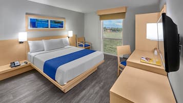 In-room safe, desk, iron/ironing board, free WiFi