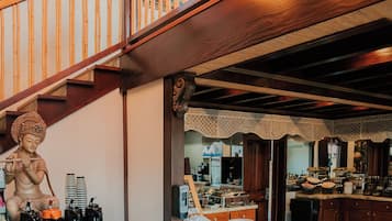 Gratis frukostbuffé varje dag