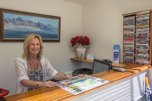 Reception - Alexis Motels & Apartments (Queenstown)