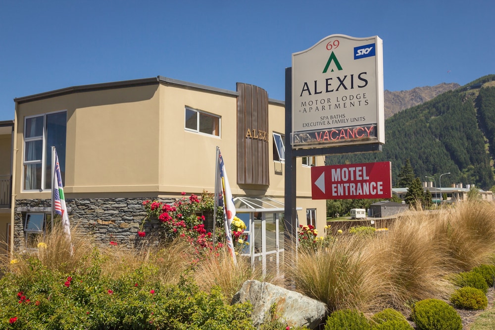 Alexis Motel and Apartments by null