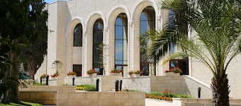 Notre Dame of Jerusalem Center