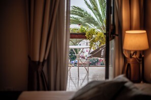 Standaard Twin kamer, balkon | Uitzicht vanuit de kamer