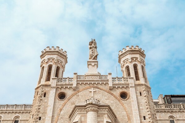 Front of property - Notre Dame of Jerusalem Center (Jerusalem)