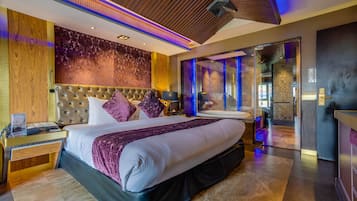 Suite (Aqua) | 2 soveværelser, premium-sengetøj, minibar, pengeskab på værelset