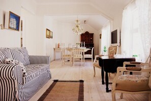 Hypo-allergenic bedding, pillow-top beds, individually decorated