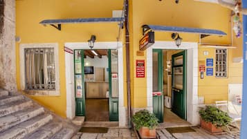 Entrada de la propiedad