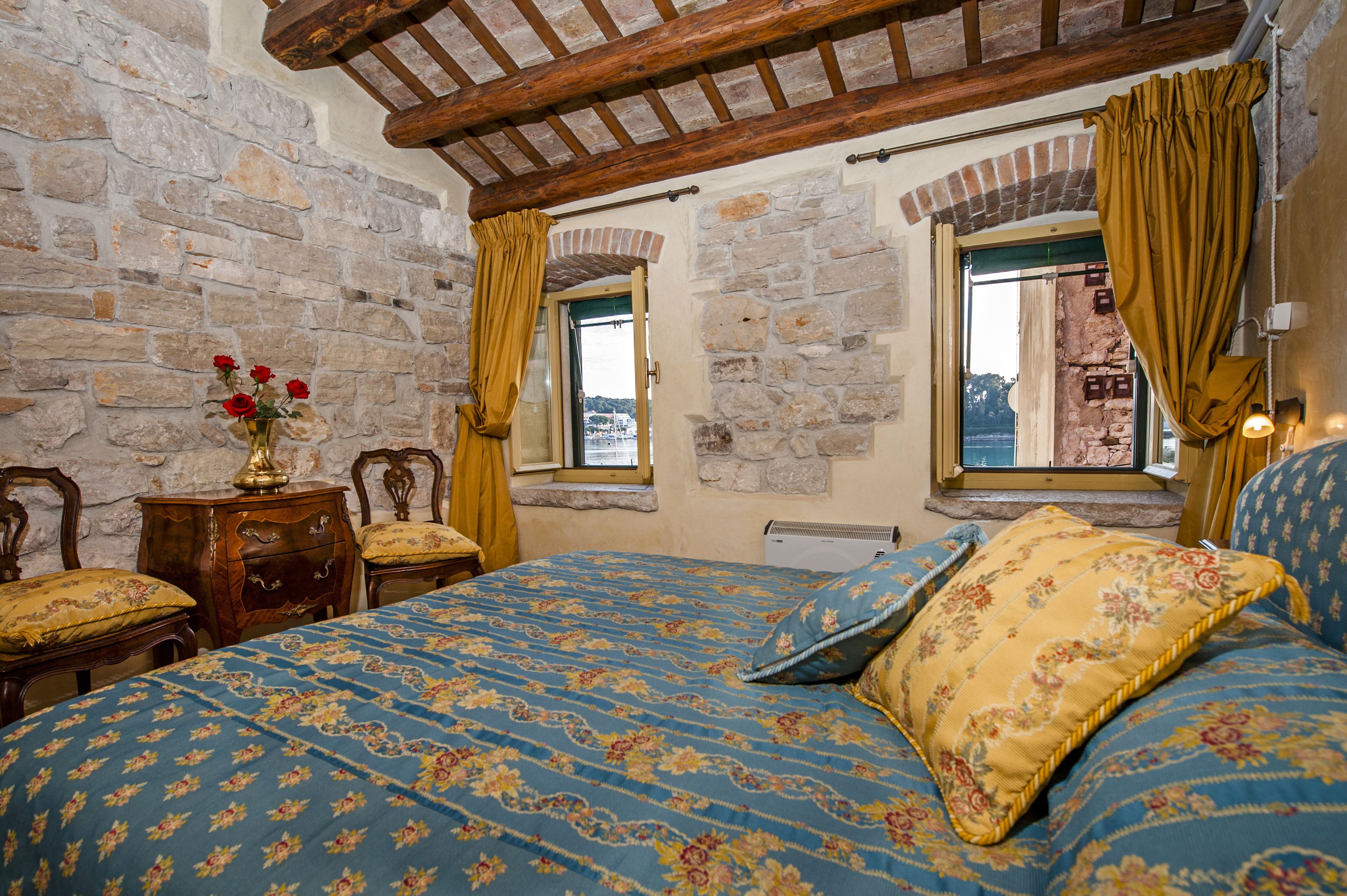 double room, sea view (annex building) | 1 bedroom, in-room safe, free wifi, bed sheets